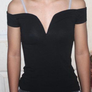 Black off the shoulder V-Top Express